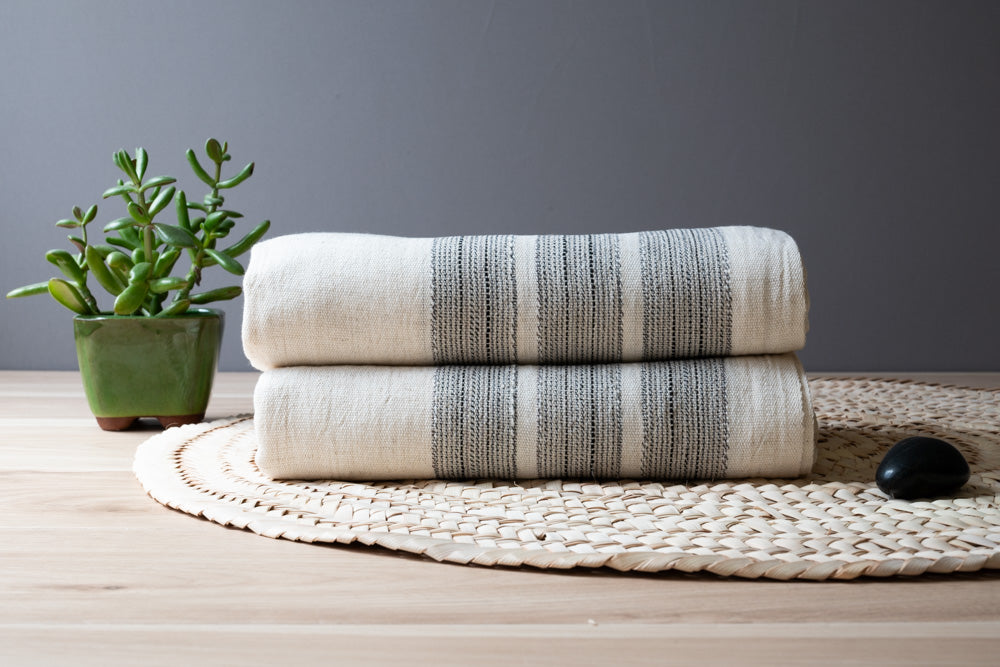 Fringeless Virgil Linen Towel