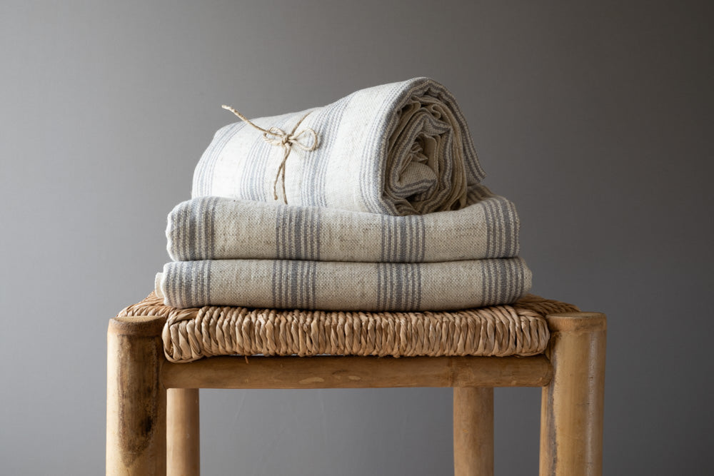 Fringeless Anna Linen Towel